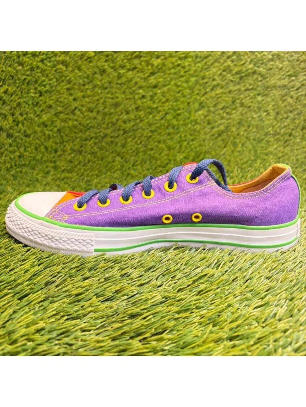 Converse Chuck Taylor All Star Womens Size 9.5 Mens 7.5 Athletic Shoes Sneakers